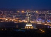 Kiev - Rodina Mat (Motherland) at night