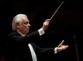 Conductor – Yuri Simonov