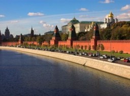 Kremlin wall and blue Moskva river, Moscow, Russia