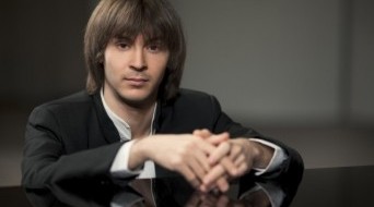 Philipp Kopachevsky (piano)