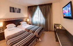 Khreschatyk Hotel, Kiev