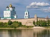 Pskov Kremlin (Krom) and the Trinity orthodox cathedral