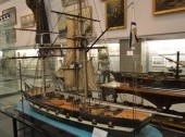 Central Naval Museum