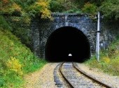 Tunnel at the station Half