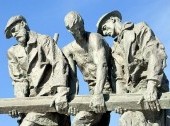 Monument to the Heroic Defenders of Leningrad