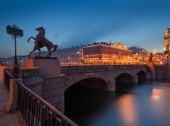 Anichkov Bridge