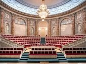 Hermitage Theatre-places in the hall