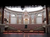 Hermitage Theatre-places in the hall