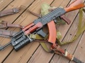 Shoot a Soviet and Russian Army weapons: World Famous Kalashnikov AK-47 - Dragunov Sniper Rifle - Degtyaryov Machine Gun