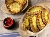 Traditional Karelian food, village Kinerma