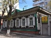 Old wooden houses on Gorkogo Str.