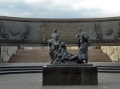 Monument To Heroic Defenders of Leningrad