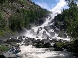 Ucar (Big Chulchinsky) waterfall