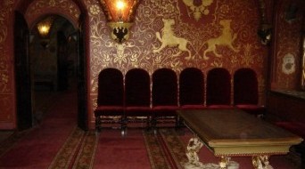 Teremnoy palace interior
