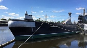 Submarine-museum "B-413"