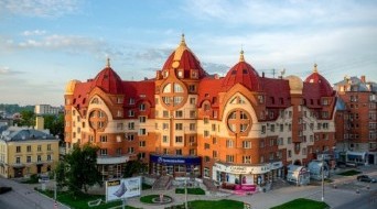 Barnaul - Residential house "Three heroes"