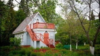 Melihovo Museum was founded in 1940, with the participation of Chekhov's sister