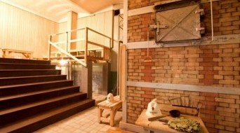 Sanduny Banya: Authentic Russian Bath Experience in Moscow<BR>