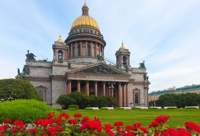 Majestic St. Isaac's Cathedral