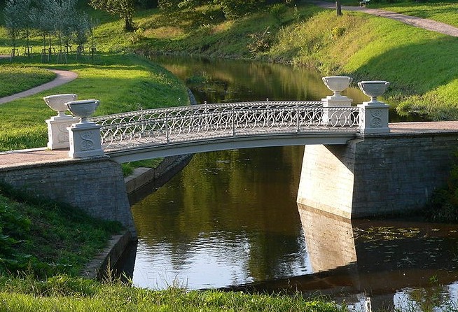 The cast iron bridge in Pavlovsk Park