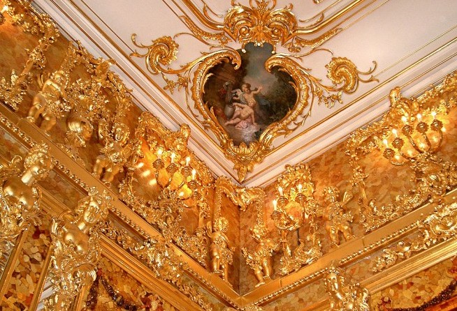 Ceiling of Amber room