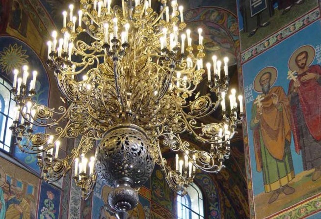 Chandelier in Savior on Blood