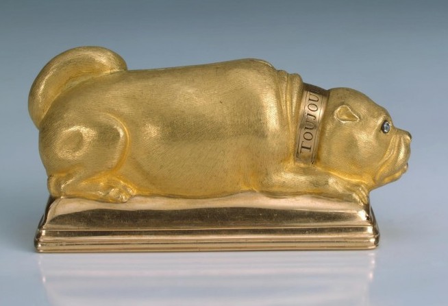 Hermitage Gold Room - Snuffbox in the Form of a Pugdog  Russia, 1760s