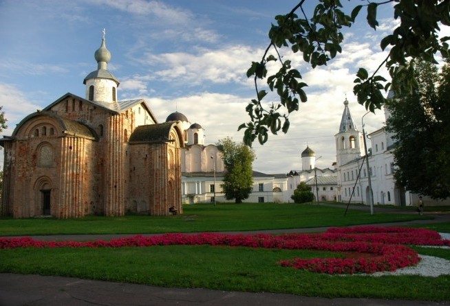 Yaroslav's Court