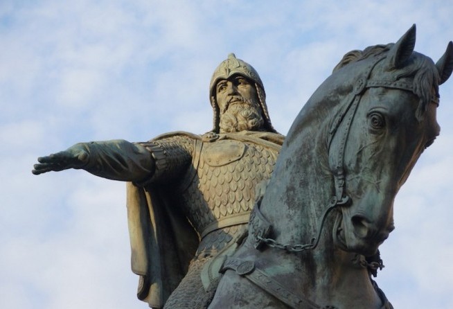 Monument to Yuri Dolgoruky