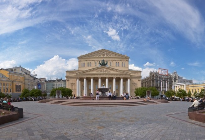 Teatralnaya Square