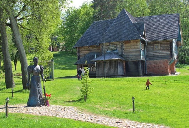 Talashkino Manor
