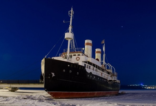 Icebreaker Angara Museum