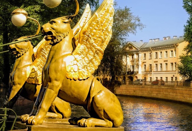 Bank bridge in Saint-Petersburg
