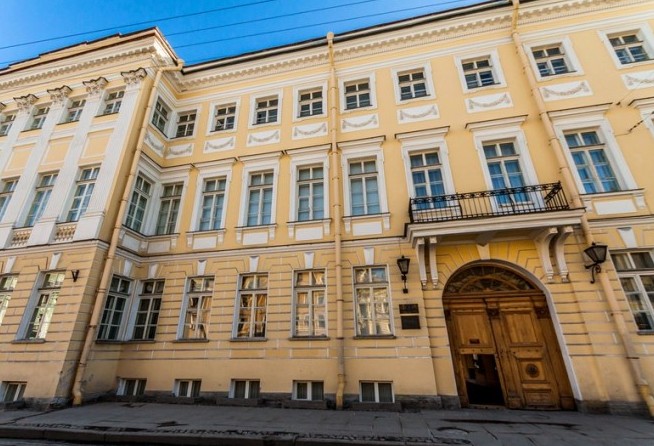 The house at 12, Moyka River Embankment, home of the Alexander Pushkin Apartment-Museum