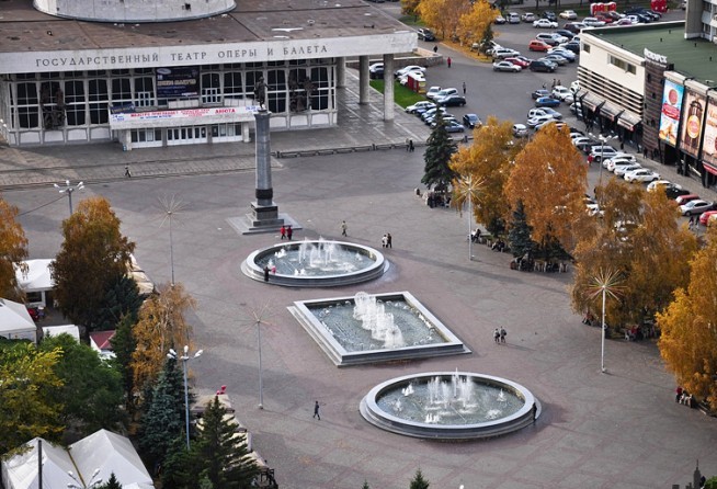 Theatre Square