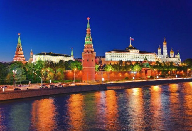 The fantastic Kremlin at night
