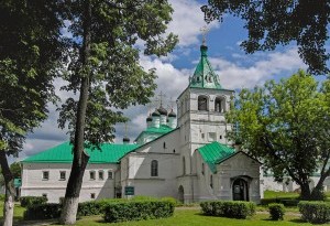 Aleksandrovskaya Sloboda - the ancient jewel of the city